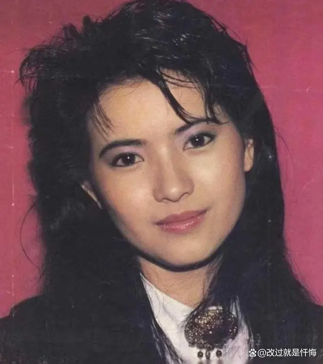 天妒红颜，斯人已逝——纪念蓝洁瑛 