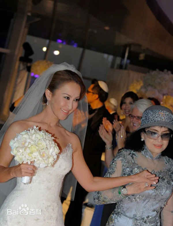 李玟的家庭及婚姻